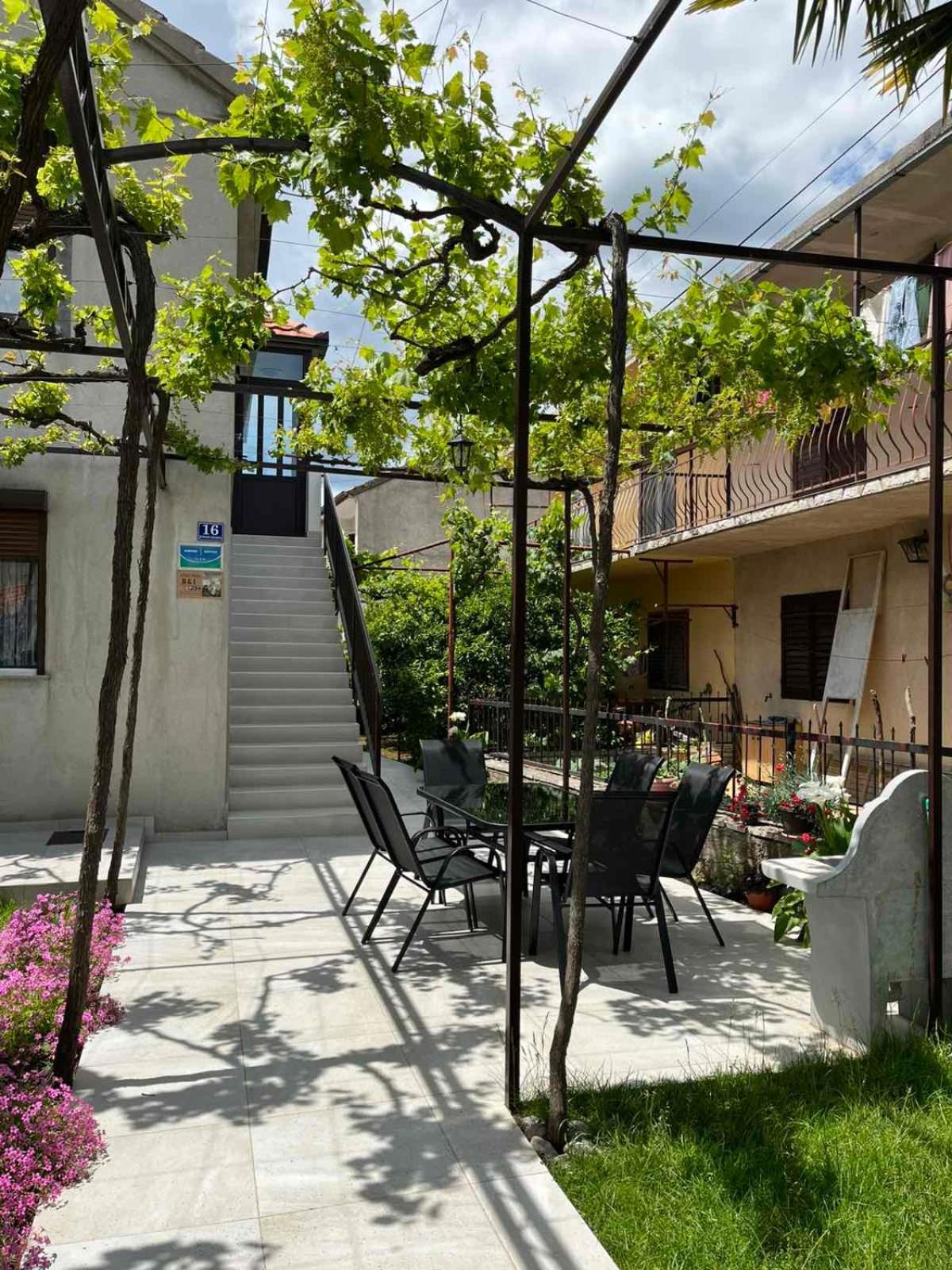 Apartmani Trebinje B&I Екстериор снимка